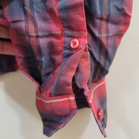 Arcteryx Button Down top - Picture 5 of 9